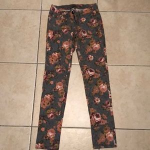 Floral jeans size 3